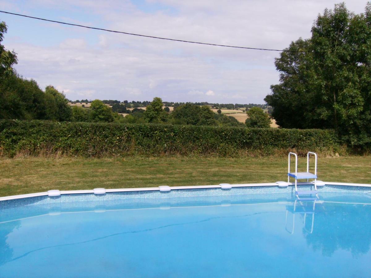 La Metairie Parthenay Exterior foto
