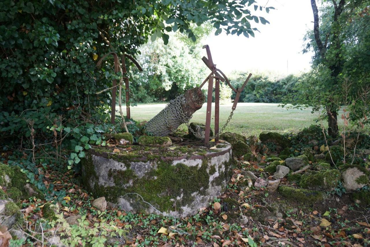 La Metairie Parthenay Exterior foto